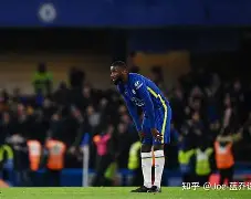 切尔西门将被主教练启用，稳固球门防线(切尔西门将被主教练启用,稳固球门防线是什么)